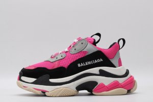 Designer Sneakers Balenciaga Wmns Triple S Trainer 'Black Pink