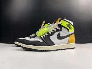 Air Jordan 1 High OG "University Gold"(555088-118 )