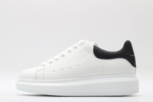 ALEXANDER MCQUEEN White oversized sole sneakers
