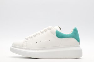 ALEXANDER MCQUEEN OVERSIZED SNEAKER