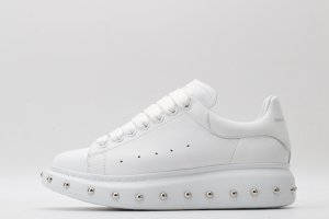 ALEXANDER MCQUEEN white oversized sneakers