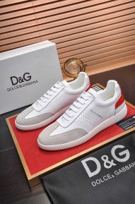 DG sneaker