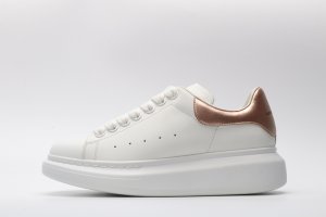 ALEXANDER MCQUEEN OVERSIZED SNEAKER with gold heel