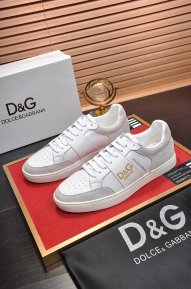 DG sneaker