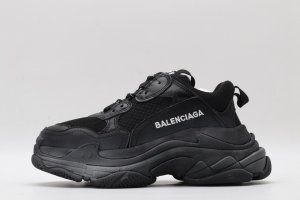 Designer Sneakers Balenciaga Wmns Triple S Trainer Black