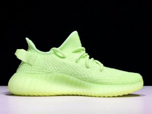 yeezy 350 v2 Gid Glow