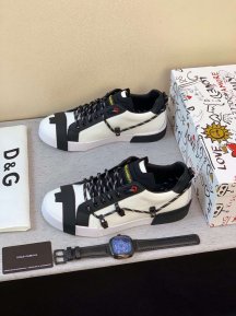 DG sneaker