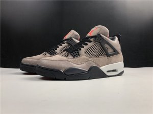 Air Jordan 4 Retro "Taupe Haze"