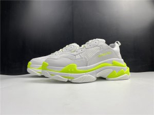 Designer Sneakers Balenciaga Wmns Triple S Trainer Sliver white